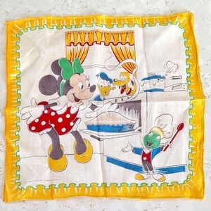 Vintage Disney Minnie Mouse Kitchen Scene Handkerchief Collectible